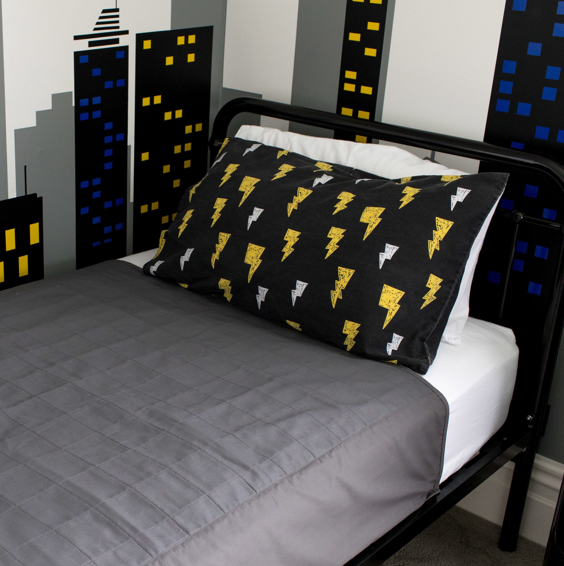 Brolly Sheet With Wings - Image 34