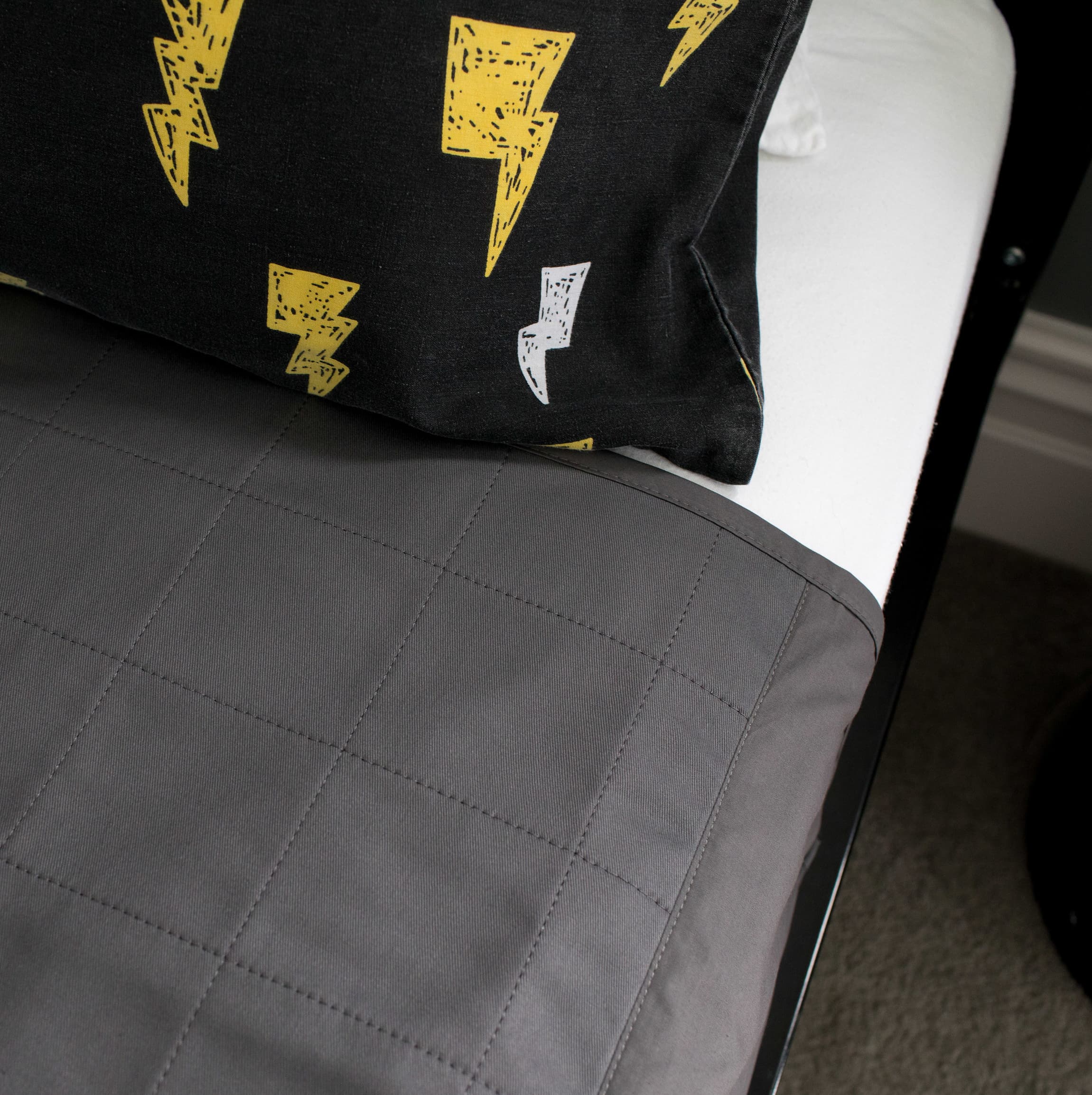 Brolly Sheet With Wings - Image 36