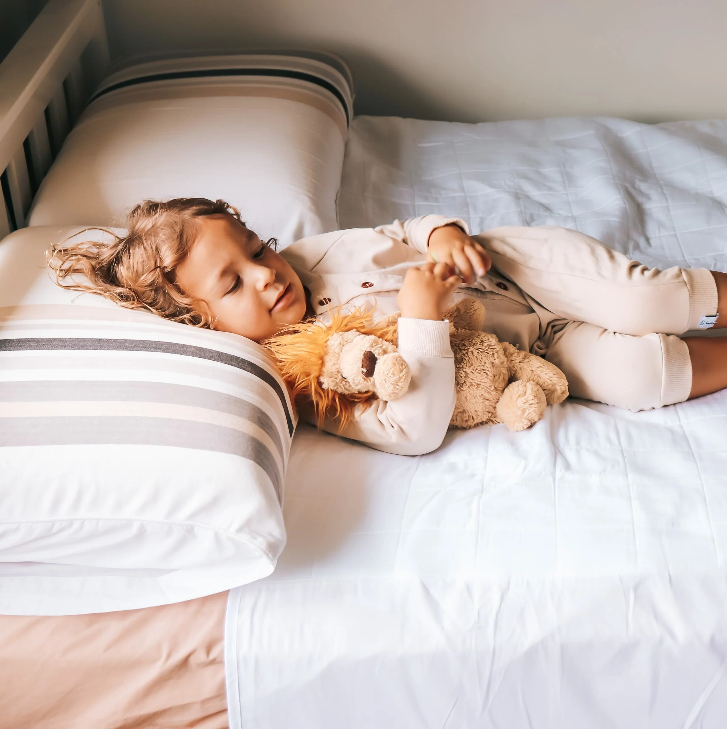 Brolly Sheet With Wings - Image 60