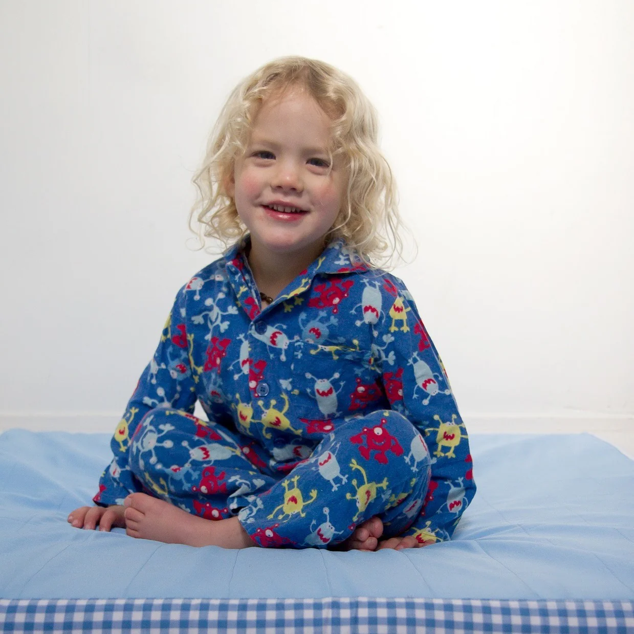 Brolly Sheet With Wings - Image 8